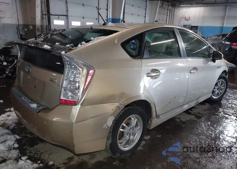 2010 Toyota Prius Iii z USA, uszkodzony, nr VIN JTDKN3DU3A0096863